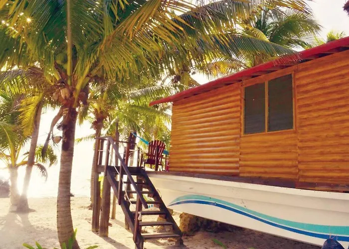 Grand Titanic, Boat House Apartment Punta Allen
