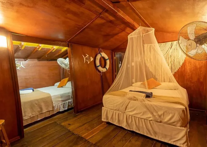 Grand Titanic, Boat House *